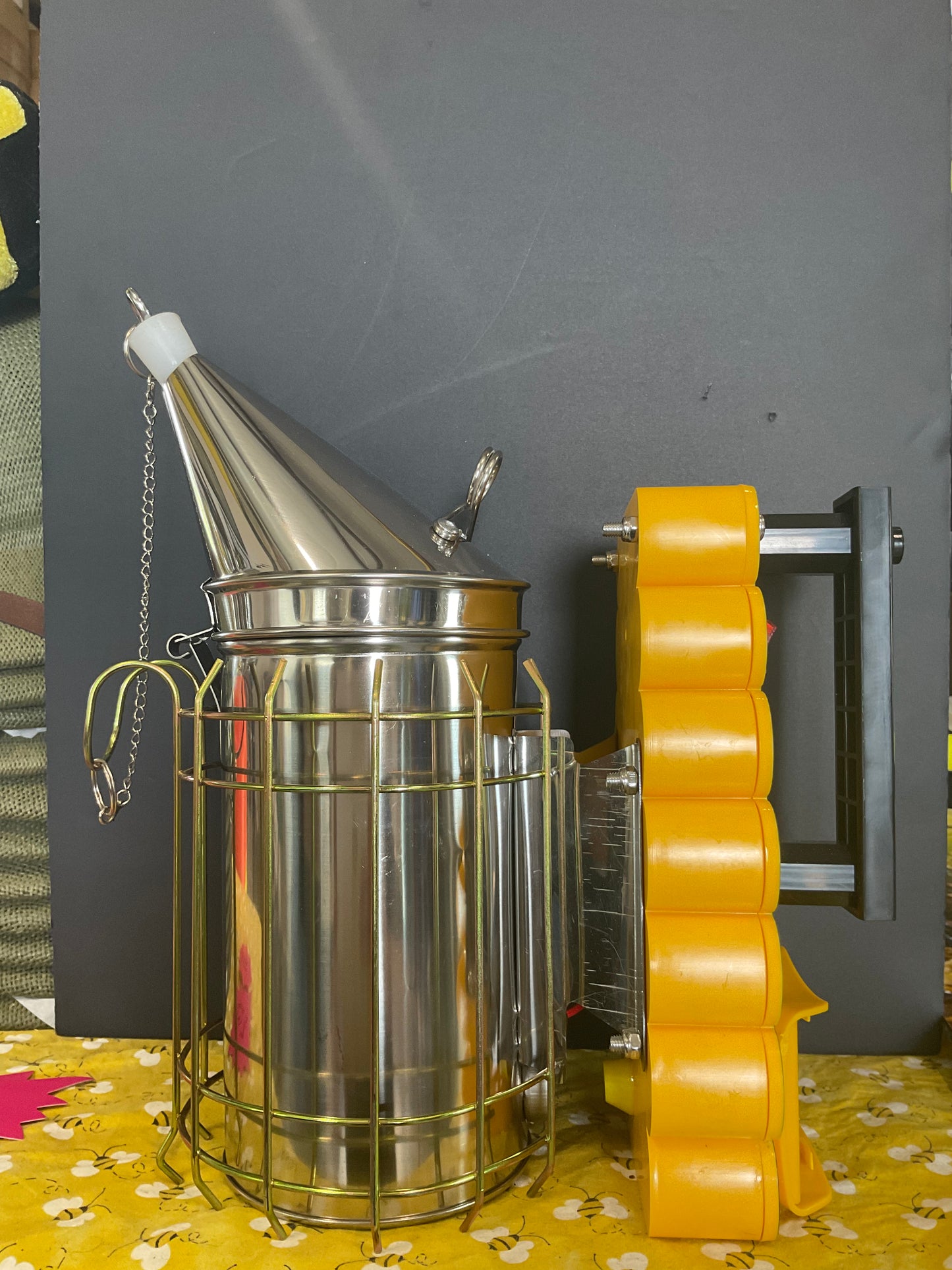 Shamrock Electric Bee Smoker