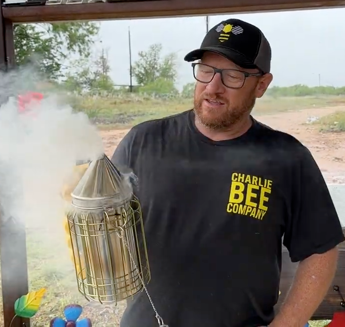 Shamrock Electric Bee Smoker
